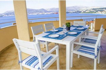 Croatia Privát Okrug Gornji, Exterior